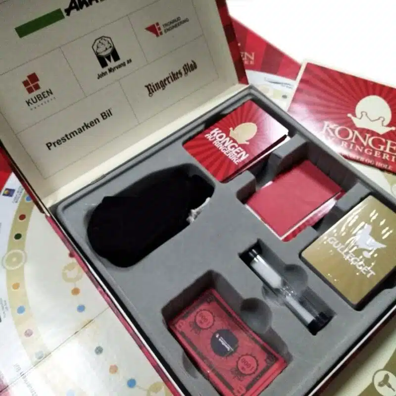 Custom board game set with chess - Image 5